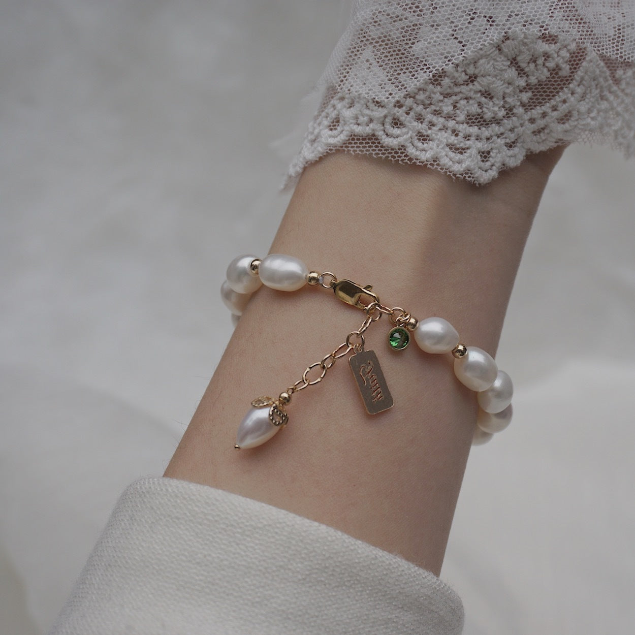 Pearl Bracelet