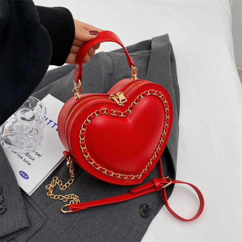 Heart shaped summer bag