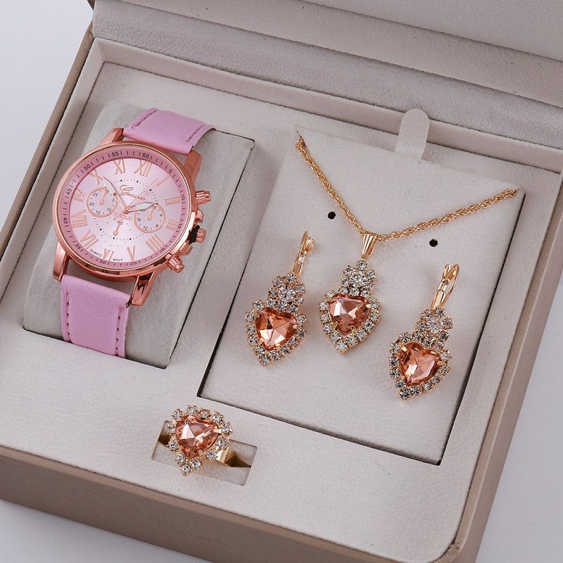 A pink jewellery Set