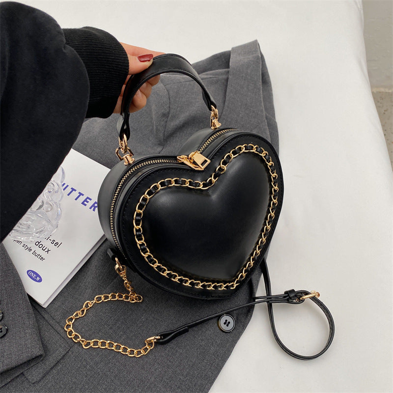 Heart shaped summer bag